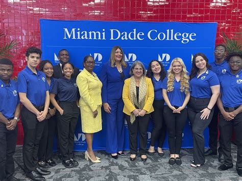 portal del estudiante miami dade.